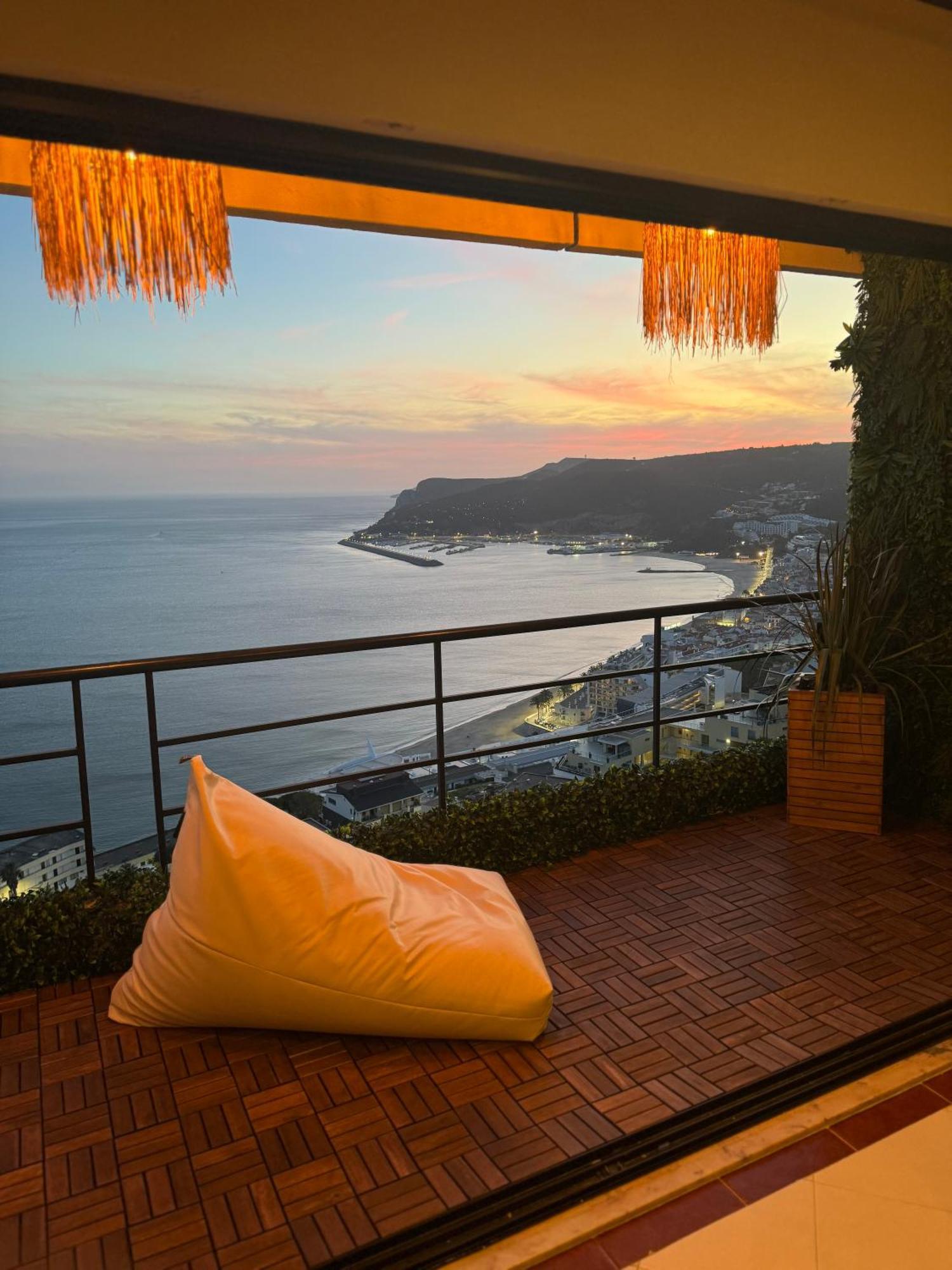Penthouse Ocean View Sesimbra - Parking @Center Apartment Bagian luar foto