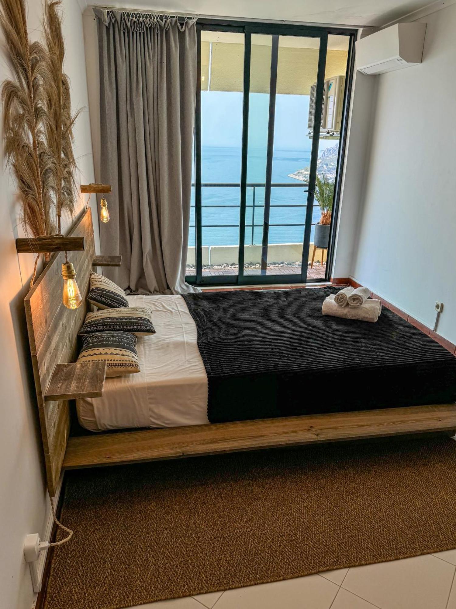Penthouse Ocean View Sesimbra - Parking @Center Apartment Bagian luar foto